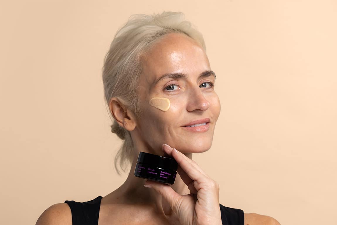 Oio Lab's Superpause Restorative Facial Cream